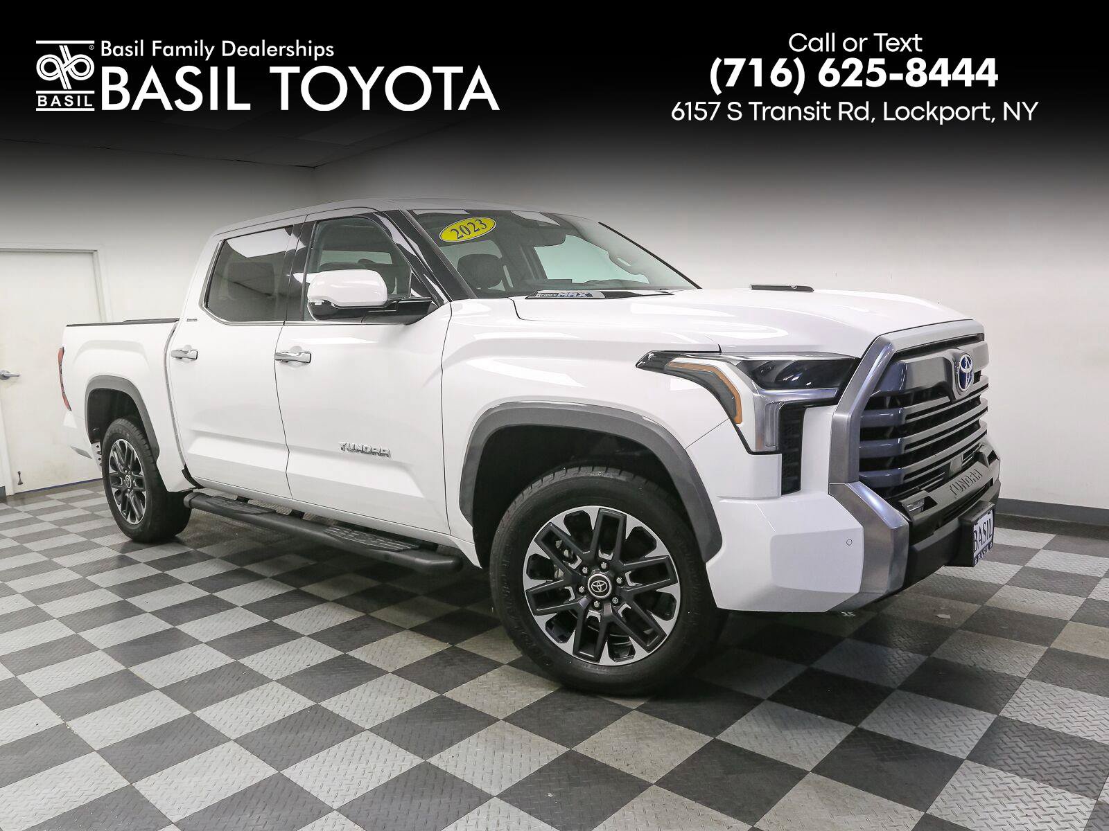 Used 2023 Toyota Tundra Limited w/ Power Package AWD/4WD image 1