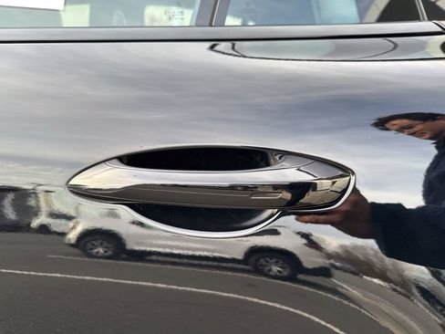 Used 2022 Porsche Panamera 4 Platinum Edition image 12