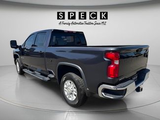 Used 2024 Chevrolet Silverado 2500 LTZ w/ LTZ Premium Package AWD/4WD video 3