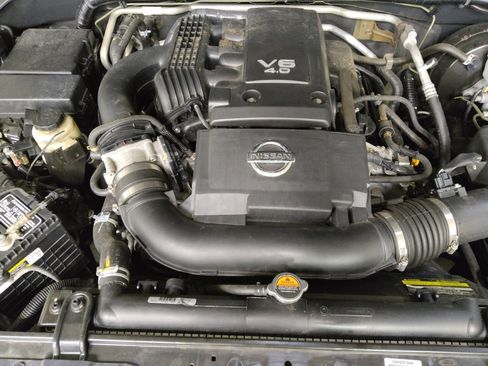 Used 2019 Nissan Frontier SV AWD/4WD image 30
