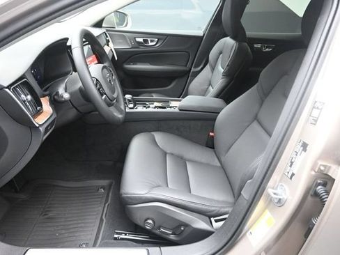 New 2026 Volvo V60 B5 Cross Country Plus w/ Protection Package Premier AWD/4WD image 18