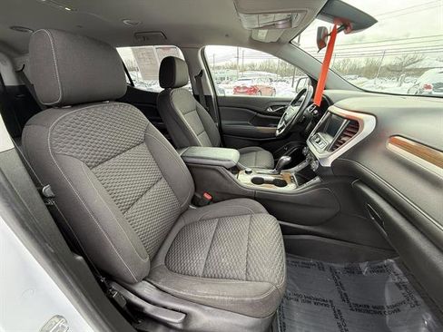 Used 2019 GMC Acadia SLE w/ LPO, Black Accent Package image 29