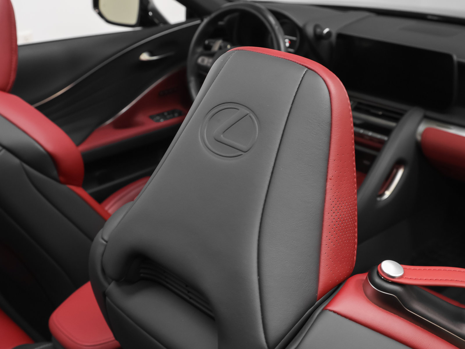 Used 2024 Lexus LC 500 Convertible RWD image 20