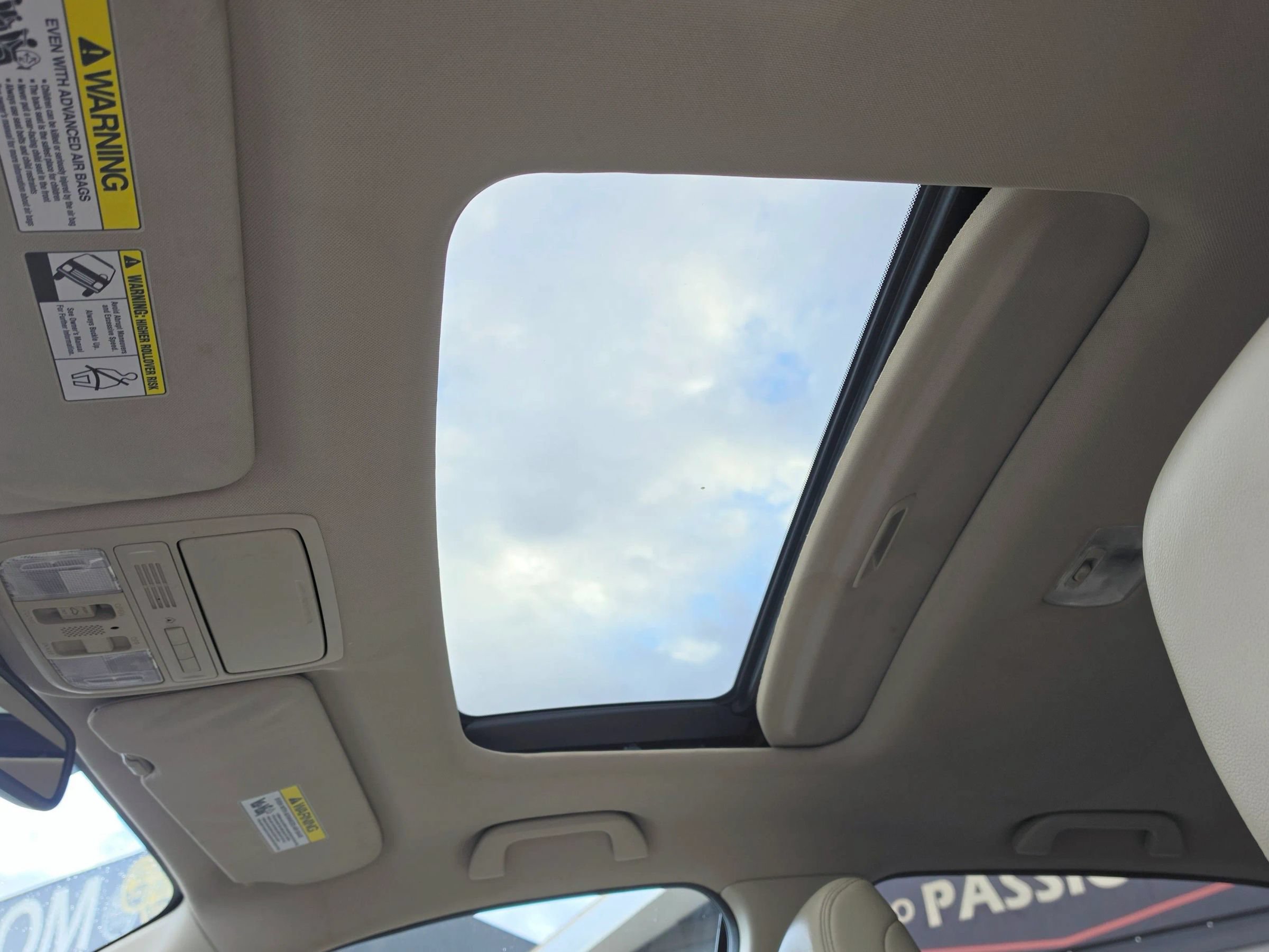 Used 2015 Honda CR-V Touring image 12