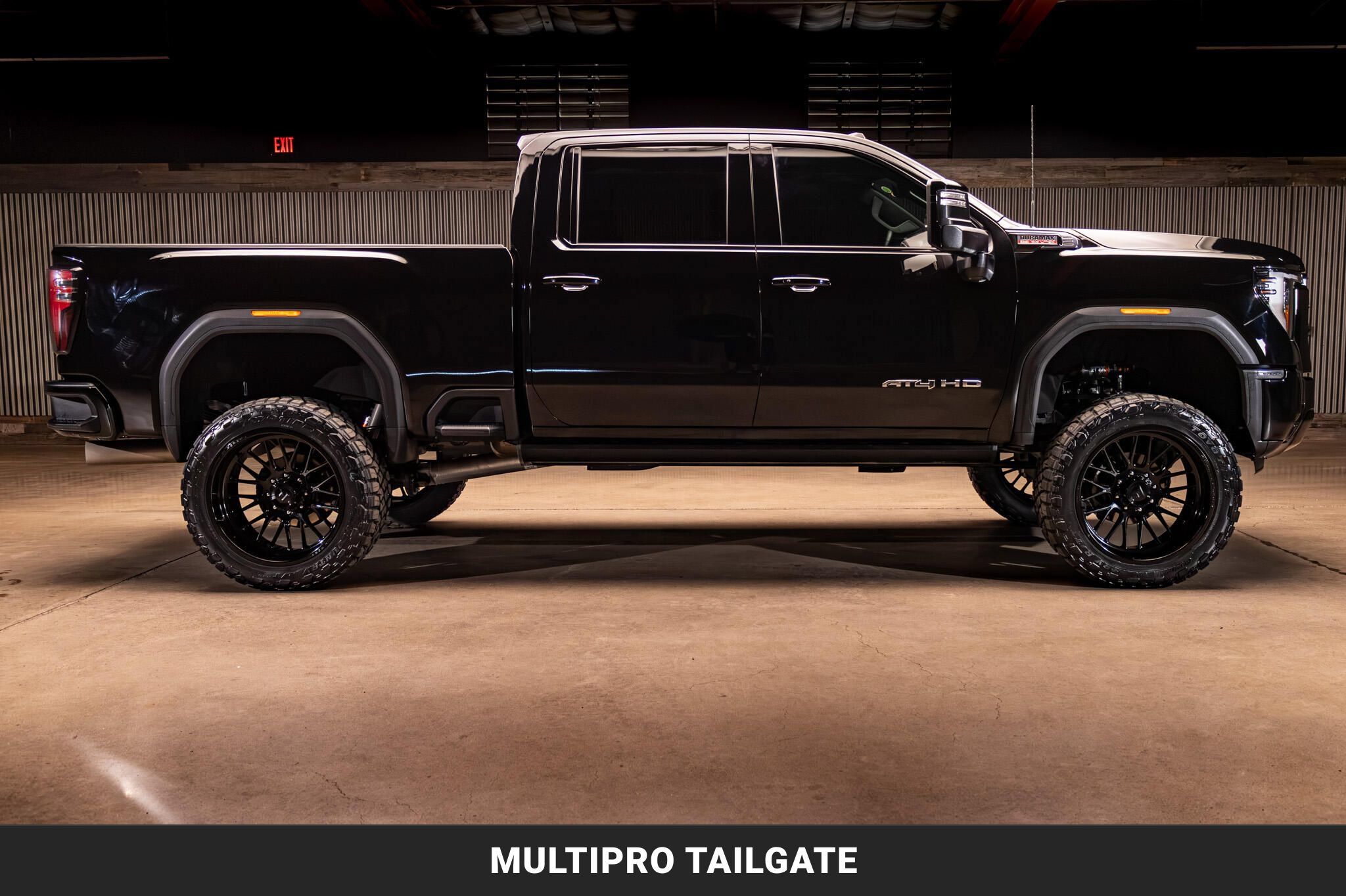 Used 2026 GMC Sierra 3500 AT4 w/ AT4 Premium Plus Package AWD/4WD image 11