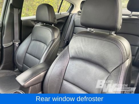 Used 2017 Chevrolet Cruze Premier FWD image 13