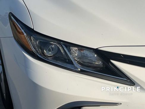 Used 2023 Toyota Camry LE FWD image 9
