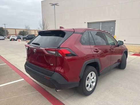 Used 2023 Toyota RAV4 LE image 3