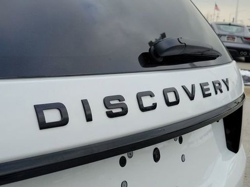 Used 2025 Land Rover Discovery Sport Dynamic SE AWD/4WD image 10