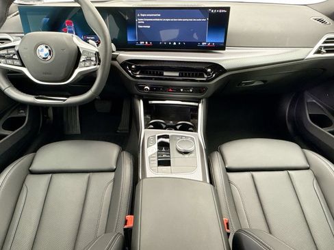 Used 2026 BMW 330i xDrive Sedan w/ Premium Package AWD/4WD image 13