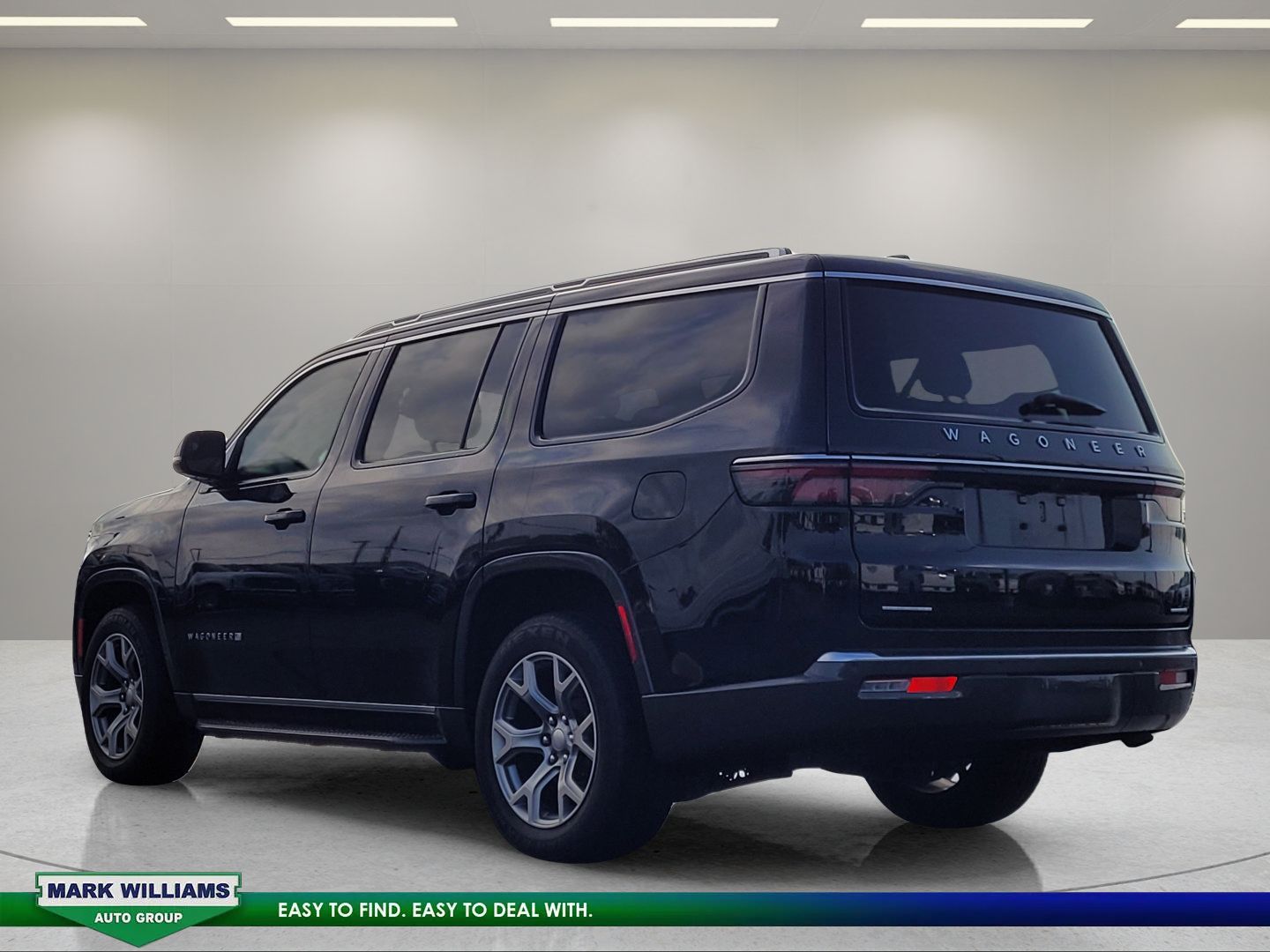Used 2022 Jeep Wagoneer Series II AWD/4WD image 6