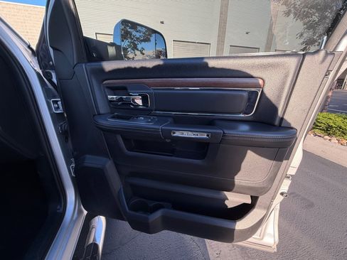 Used 2016 RAM 1500 Laramie w/ Convenience Group AWD/4WD image 33