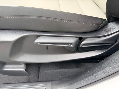 Certified 2024 Honda CR-V LX image 22