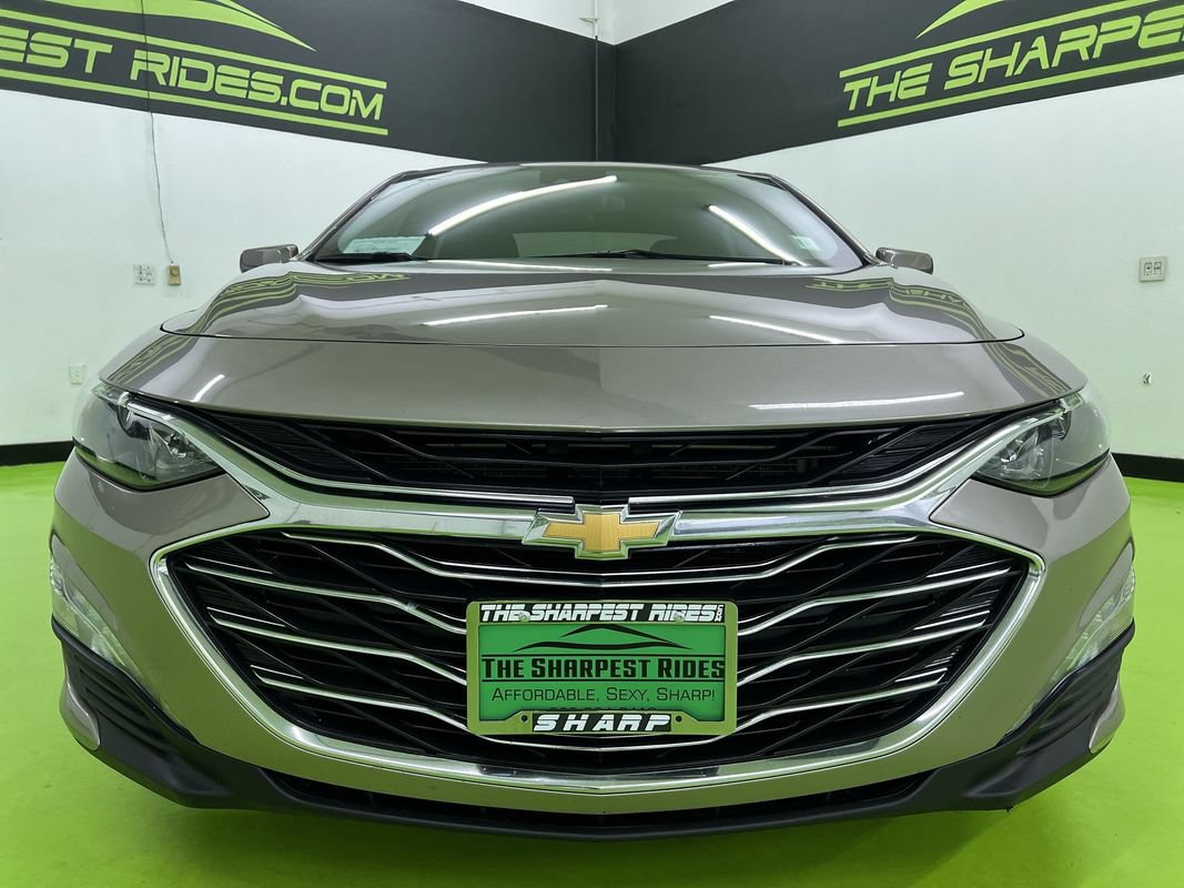 Used 2025 Chevrolet Malibu LT FWD image 3