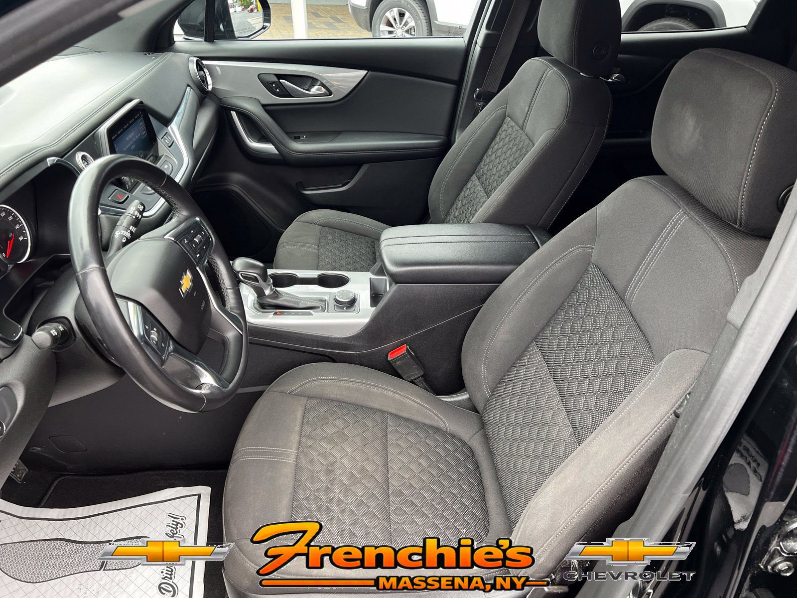 Used 2019 Chevrolet Blazer LT AWD/4WD image 13