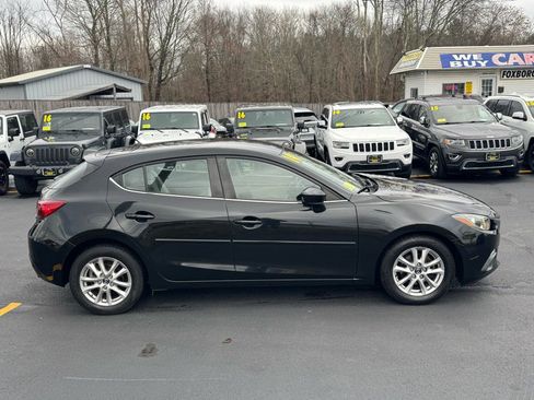 Used 2014 MAZDA MAZDA3 i Touring image 4