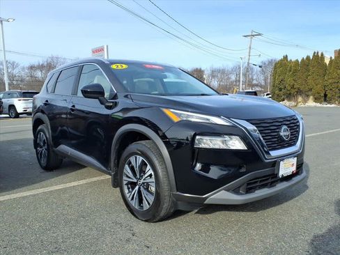 Certified 2023 Nissan Rogue SV w/ SV Premium B Package image 3