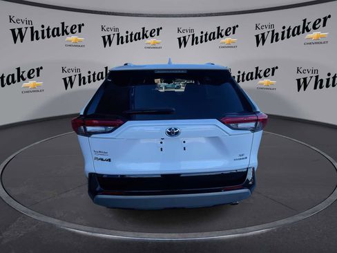 Used 2024 Toyota RAV4 SE image 7