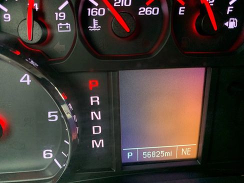 Used 2015 Chevrolet Silverado 1500 W/T w/ Trailering Package image 12