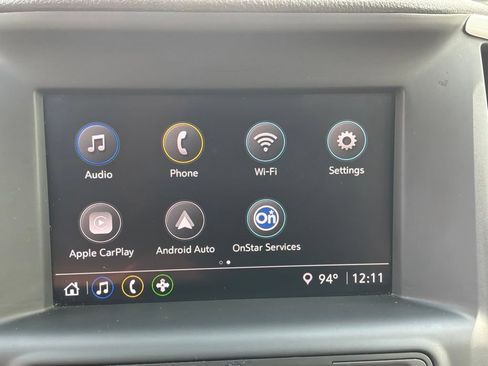 Used 2024 GMC Terrain SLE AWD/4WD image 16