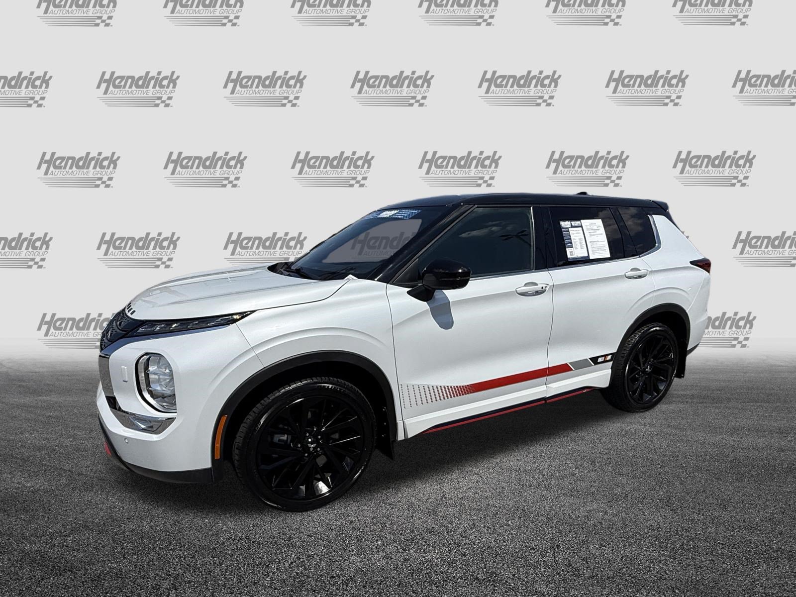Used 2023 Mitsubishi Outlander Ralliart AWD/4WD image 5