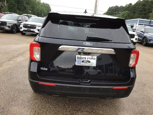 Used 2021 Ford Explorer 2WD image 10