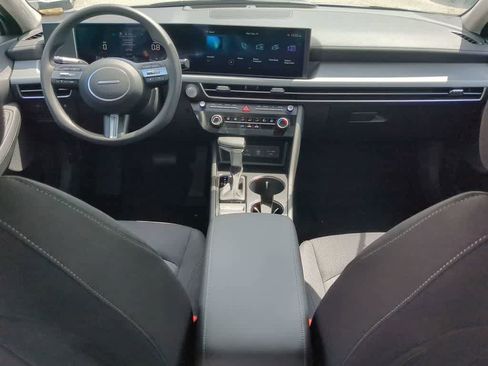 New 2026 Hyundai Sonata SE FWD image 16