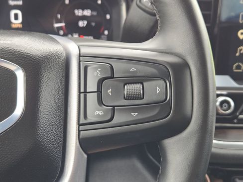 Used 2025 GMC Sierra 1500 SLT AWD/4WD image 24
