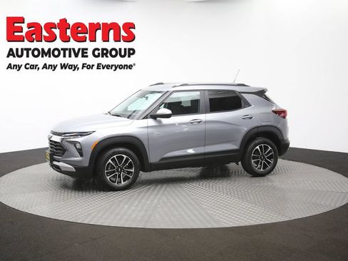 Used 2024 Chevrolet TrailBlazer LT FWD image 56