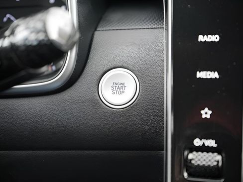 Certified 2024 Hyundai Santa Cruz SEL FWD image 26