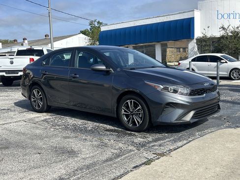 Used 2024 Kia Forte LXS FWD image 1