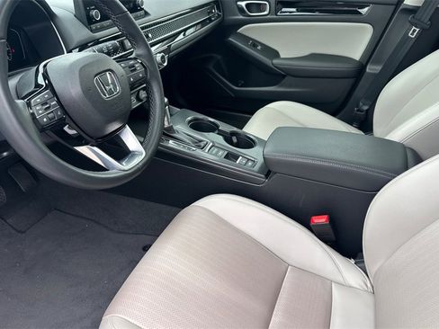 Certified 2024 Honda Civic EX-L image 12