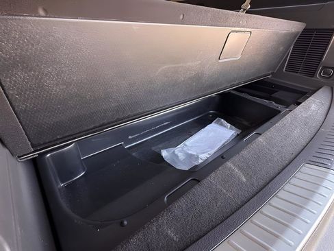 Used 2024 Lincoln Navigator L Reserve image 35