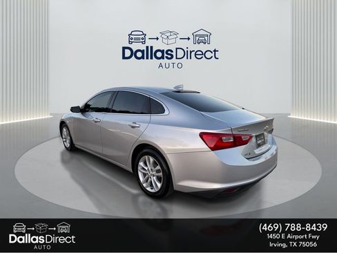 Used 2016 Chevrolet Malibu LT w/ Leather Package image 8