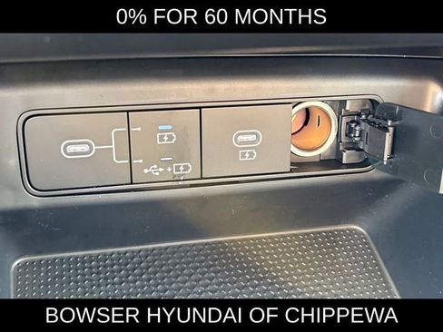 New 2026 Hyundai Tucson SE image 11