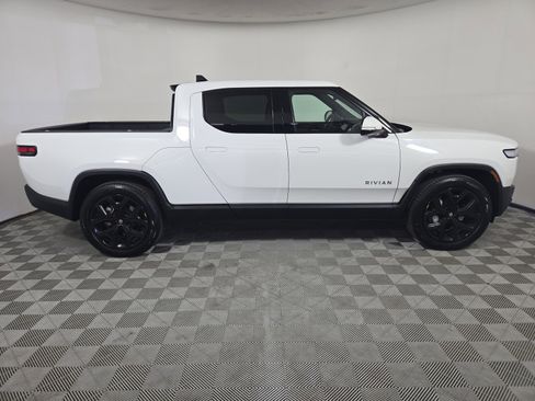 Used 2023 Rivian R1T Adventure image 6