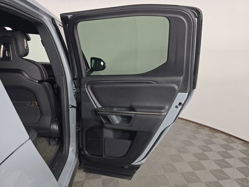 Used 2024 Rivian R1T Adventure AWD/4WD image 19