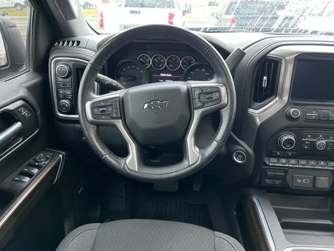 Certified 2021 Chevrolet Silverado 1500 LT Trail Boss w/ Convenience Package II image 16