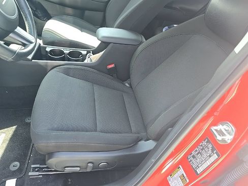 Used 2024 Hyundai Kona SEL w/ Convenience Package FWD image 10