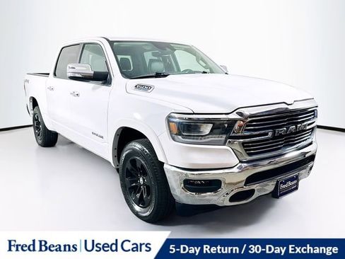 Used 2022 RAM 1500 Laramie AWD/4WD image 1