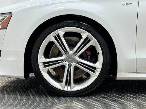 Used 2015 Audi S8 AWD/4WD image 37