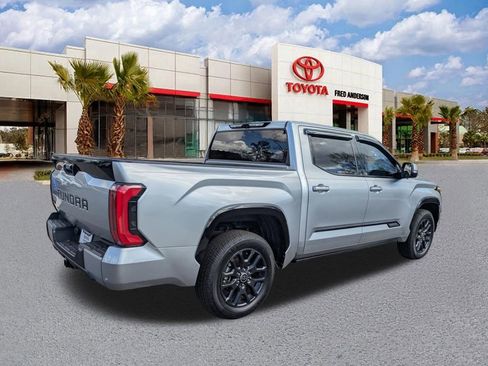 Used 2023 Toyota Tundra Platinum image 5