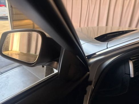 Used 2017 BMW 330e RWD image 19
