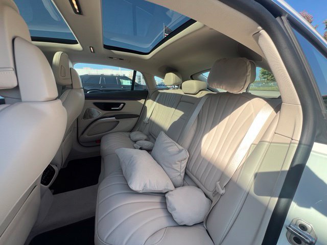 Used 2023 Mercedes-Benz EQS 580 4MATIC Sedan image 30