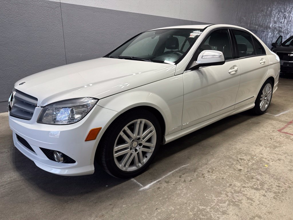Used 2009 Mercedes-Benz C 300 Sedan image 6