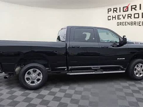 Used 2024 RAM 2500 Big Horn w/ Bed Utility Group image 9