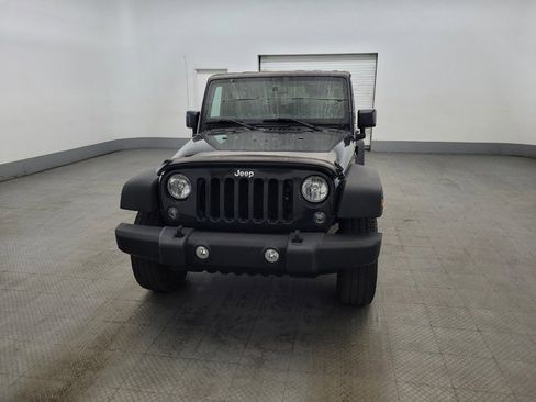 Used 2016 Jeep Wrangler Rubicon w/ Power Convenience Group AWD/4WD image 15