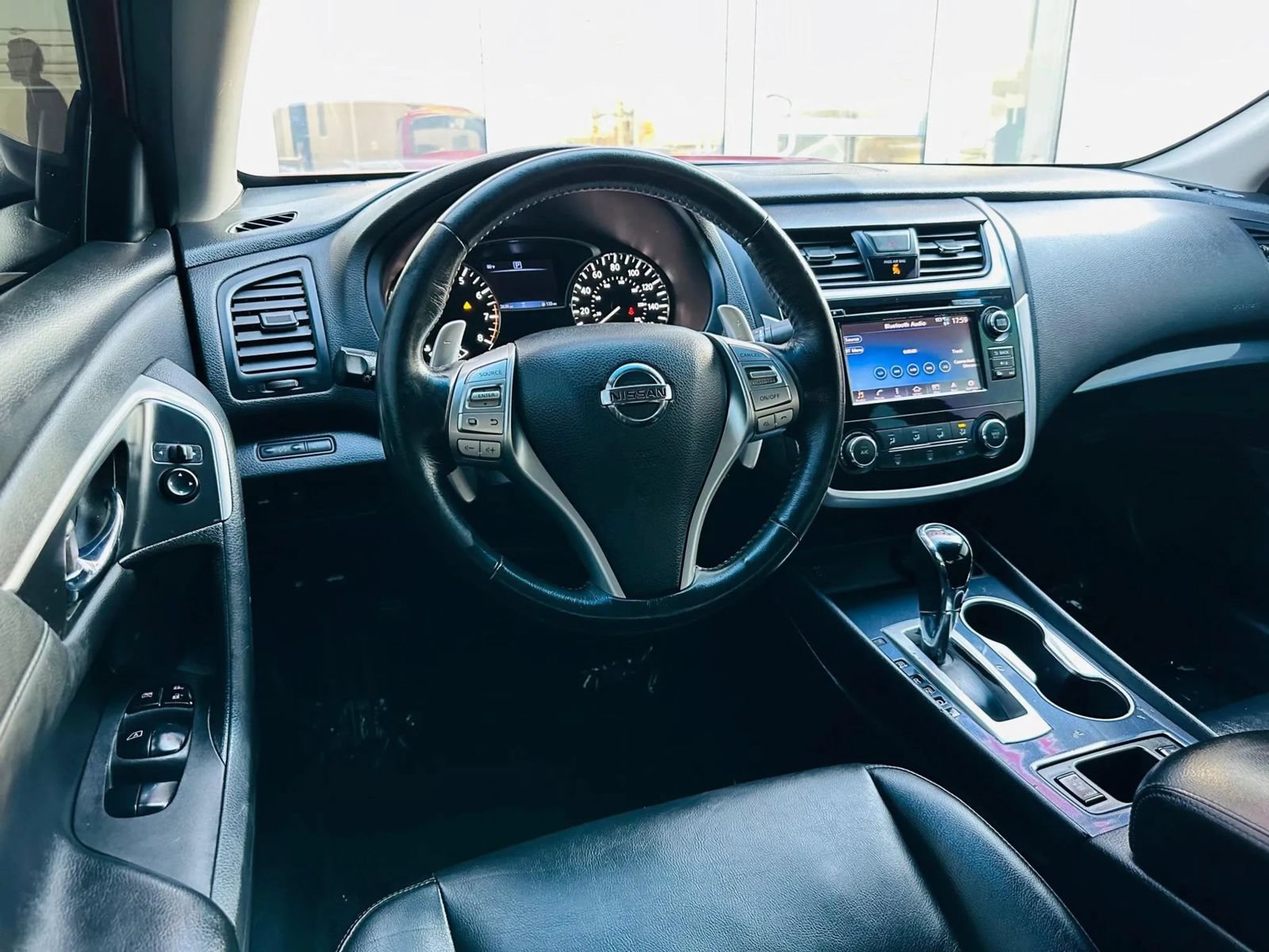 Used 2018 Nissan Altima 2.5 SR w/ SR Special Edition FWD image 12