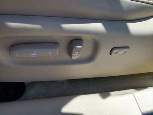 Used 2012 Lexus RX 350 FWD w/ Premium Pkg image 30