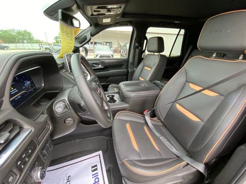 Used 2023 GMC Yukon AT4 w/ Max Trailering Package AWD/4WD image 12